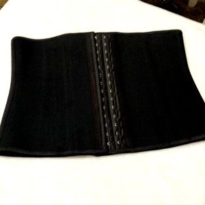 Train waist, size xl, black,